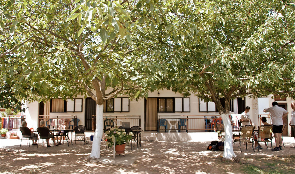 Trantas Rooms Paralía Skotínis Exterior foto